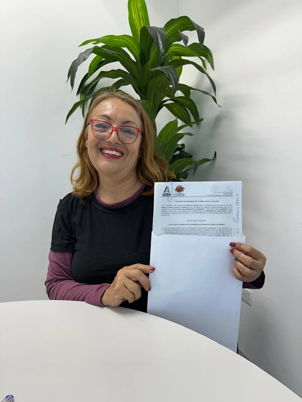 Our lead, thrilled with her first investment.